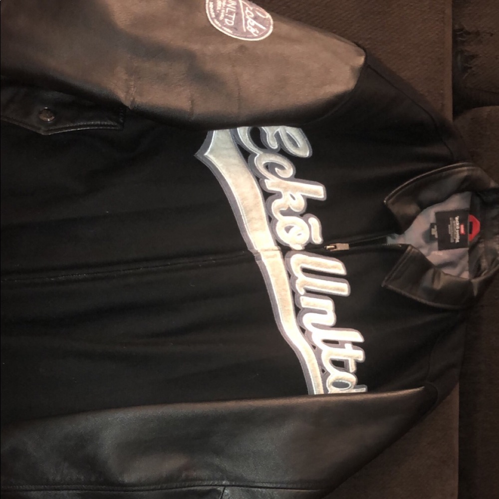 Eckõ Unltd Wool w/ Leather Jacket